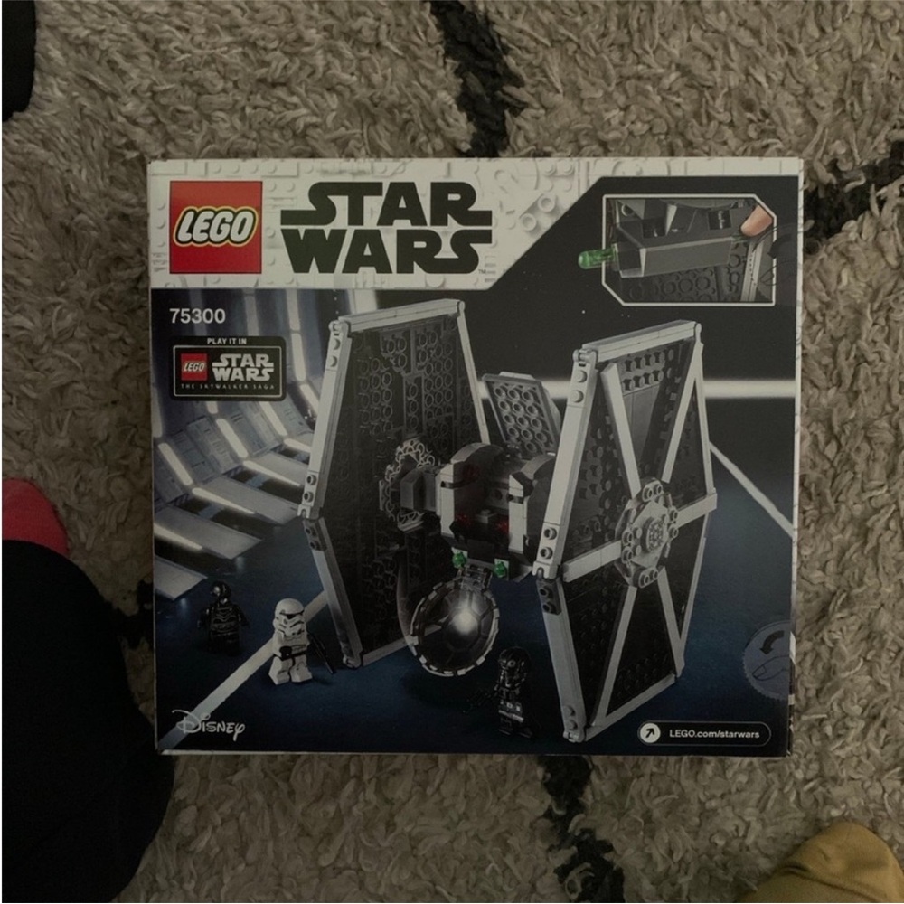 LEGO Star Wars TIE Fighter Set - Black and Gray - Picture 2 of 2